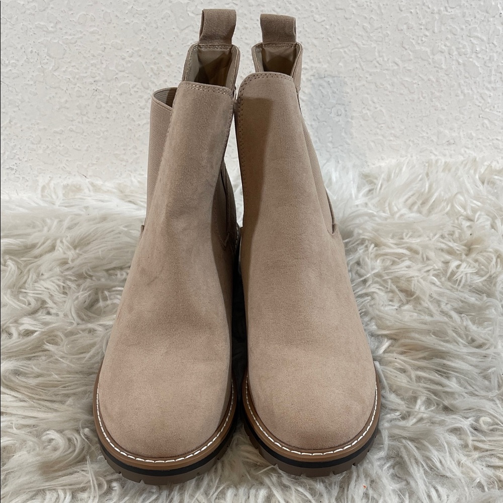 KENSIE Women’s Khai Pull On Ankle Boot Size 9 - Picture 2 of 13